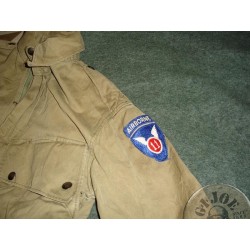 M42 PARA JACKET US ARMY WWII /COLLECTORS ITEM